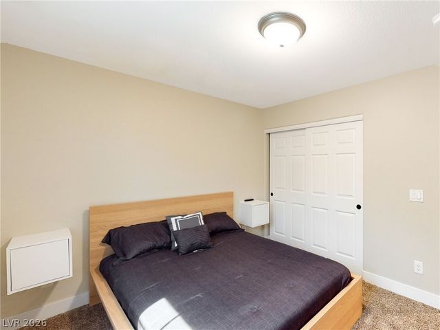 9041 Kingsdale Court, Las Vegas, NV 89147