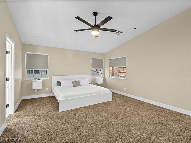 9041 Kingsdale Court, Las Vegas, NV 89147