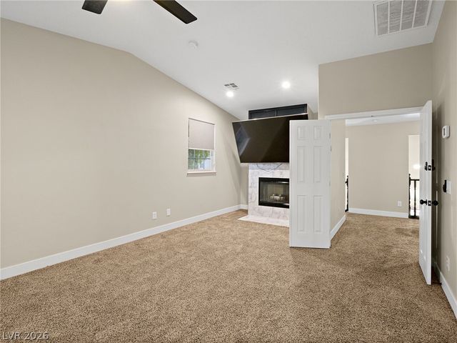 9041 Kingsdale Court, Las Vegas, NV 89147