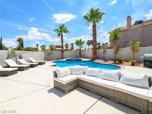 9041 Kingsdale Court, Las Vegas, NV 89147
