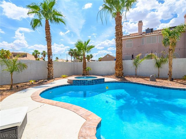 9041 Kingsdale Court, Las Vegas, NV 89147