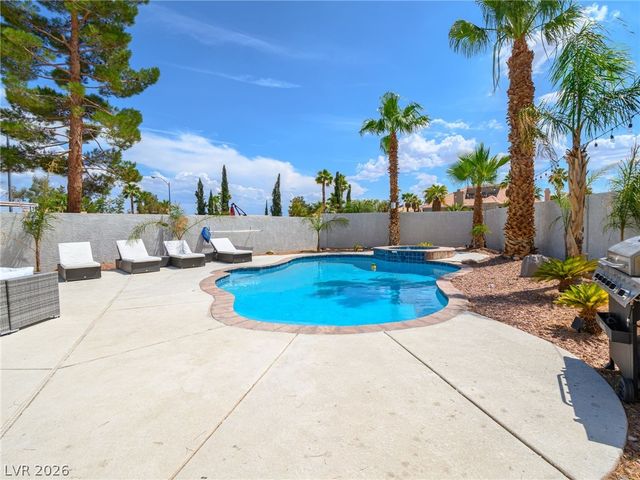 9041 Kingsdale Court, Las Vegas, NV 89147