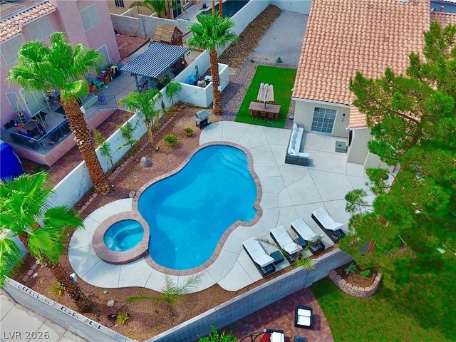 9041 Kingsdale Court, Las Vegas, NV 89147