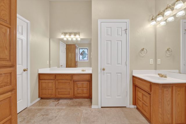 914 Dove Creek Trail, Southlake, TX 76092