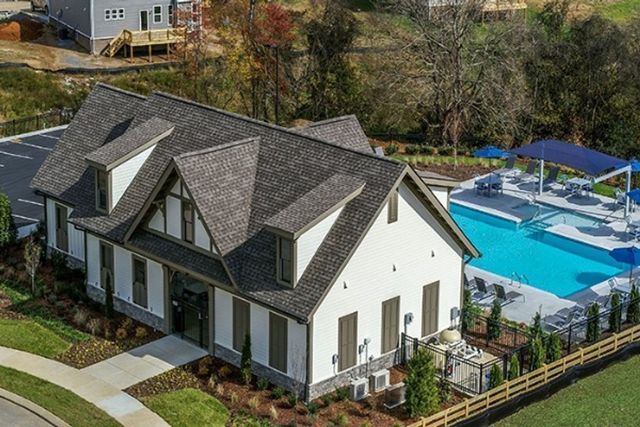 748 Tennypark Ln, Mount Juliet, TN 37122