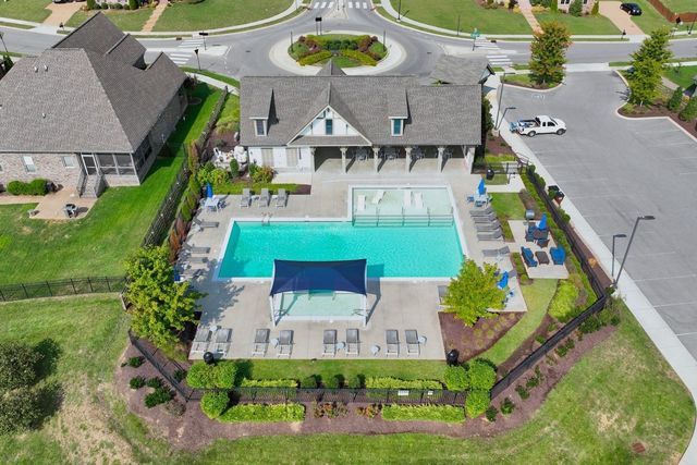 748 Tennypark Ln, Mount Juliet, TN 37122