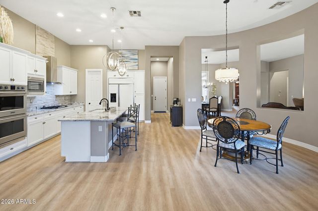 1813 W CAMARGO Court, Anthem, AZ 85086