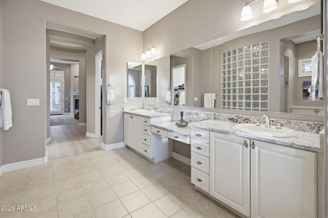 1813 W CAMARGO Court, Anthem, AZ 85086