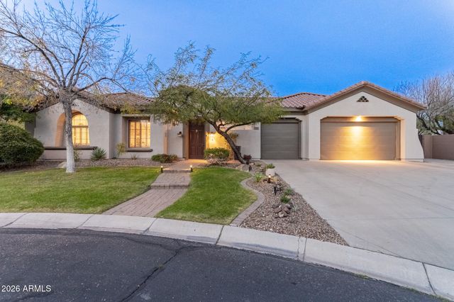 1813 W CAMARGO Court, Anthem, AZ 85086