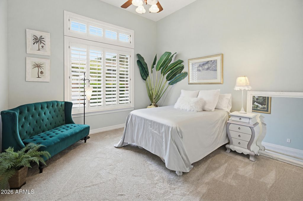 Image 33 of property listing at 1813 W CAMARGO Court, Anthem, AZ 85086