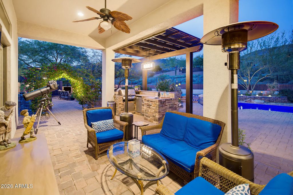 Image 39 of property listing at 1813 W CAMARGO Court, Anthem, AZ 85086