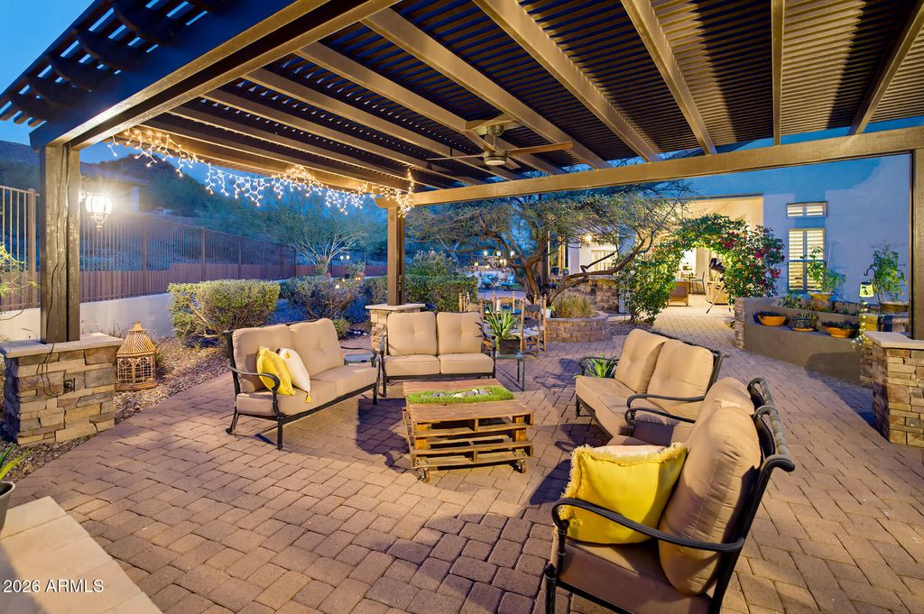 Image 41 of property listing at 1813 W CAMARGO Court, Anthem, AZ 85086