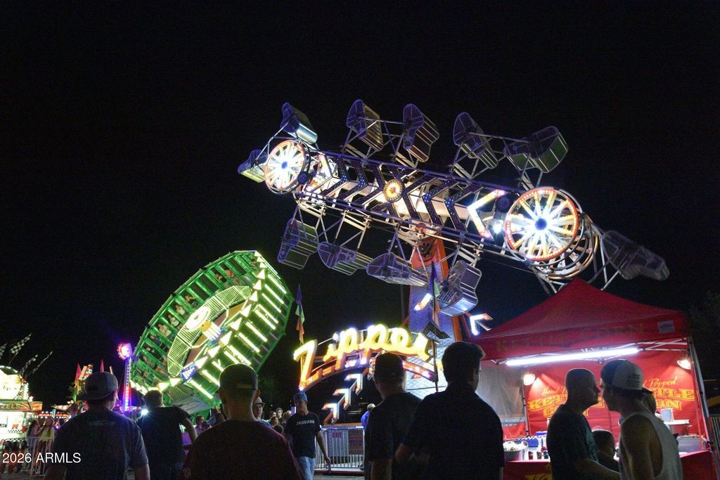 Image 61 of property listing at 1813 W CAMARGO Court, Anthem, AZ 85086