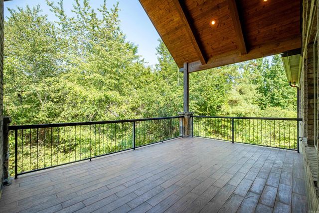 11 Highfield Cove, Little Rock, AR 72211