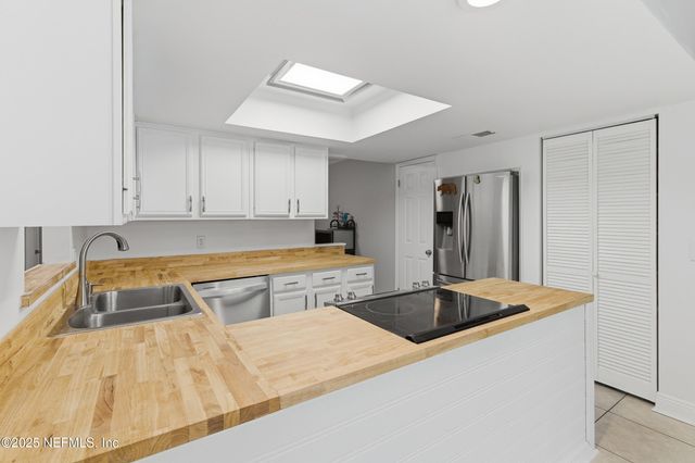 2850 MANDARIN MEADOWS Drive S, Jacksonville, FL 32223