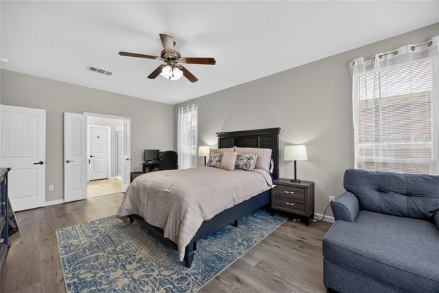 2217 Frosted Willow Lane, Fort Worth, TX 76177