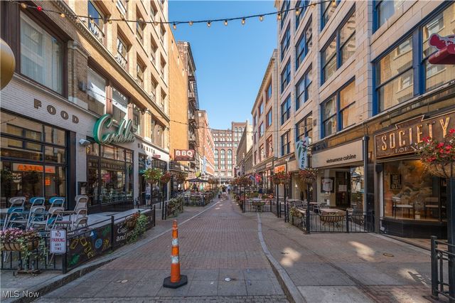 2077 E 4th Street 4E, Cleveland, OH 44115