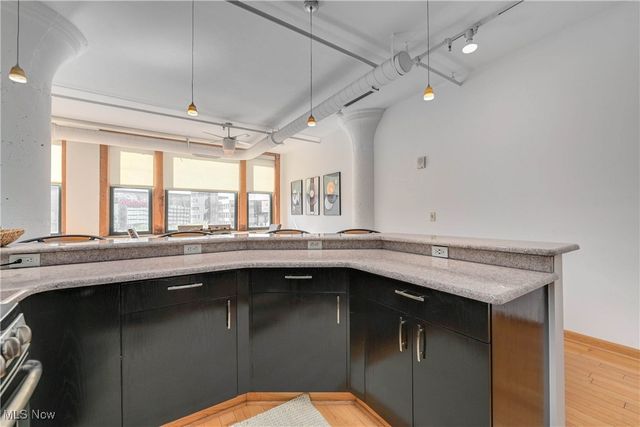 2077 E 4th Street 4E, Cleveland, OH 44115