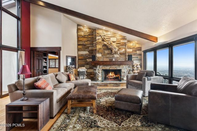 4552 S Zarahemla Drive, Salt Lake City, UT 84124
