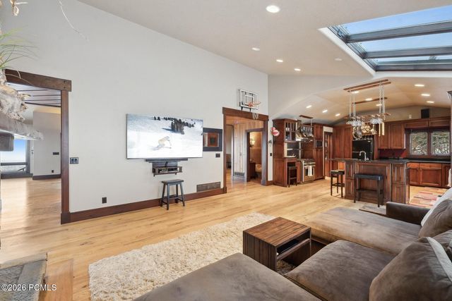 4552 S Zarahemla Drive, Salt Lake City, UT 84124