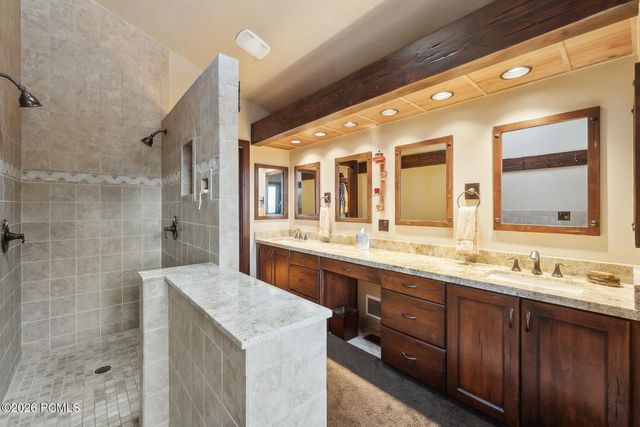 4552 S Zarahemla Drive, Salt Lake City, UT 84124