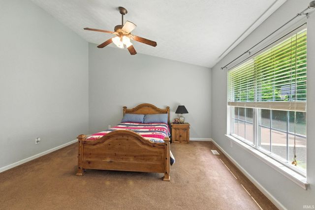 1823 Kyverdale Drive, Lafayette, IN 47909