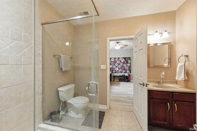 1823 Kyverdale Drive, Lafayette, IN 47909