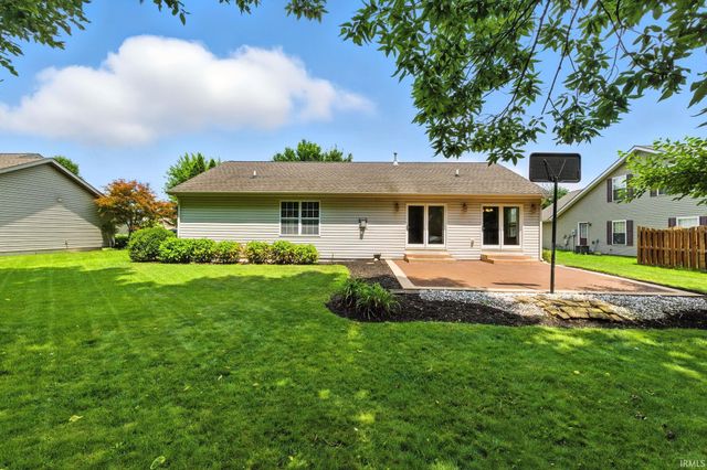 1823 Kyverdale Drive, Lafayette, IN 47909