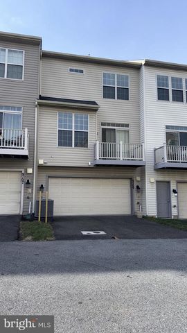 9709 SMITHVIEW PL, Lanham, MD 20706