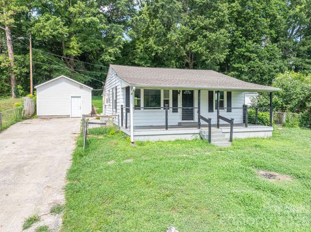 2639 Springbrook Circle, Gastonia, NC 28052