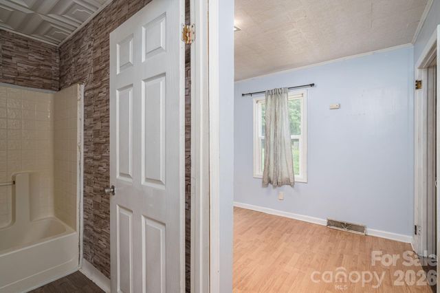 2639 Springbrook Circle, Gastonia, NC 28052