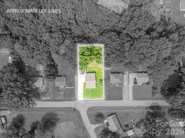2639 Springbrook Circle, Gastonia, NC 28052