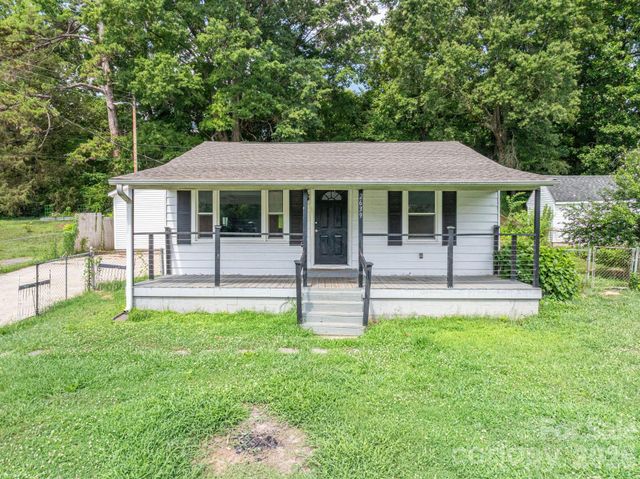 2639 Springbrook Circle, Gastonia, NC 28052