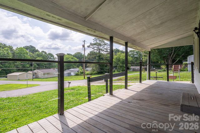 2639 Springbrook Circle, Gastonia, NC 28052