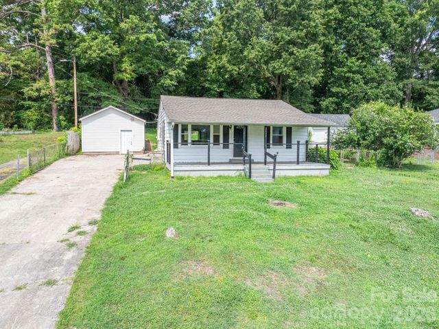 2639 Springbrook Circle, Gastonia, NC 28052