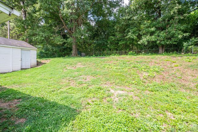 2639 Springbrook Circle, Gastonia, NC 28052