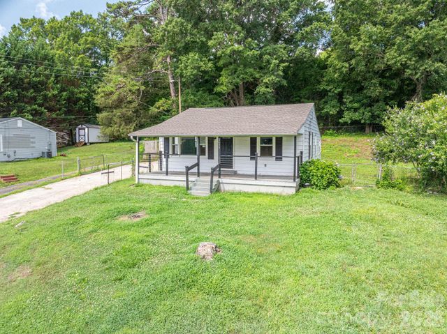 2639 Springbrook Circle, Gastonia, NC 28052