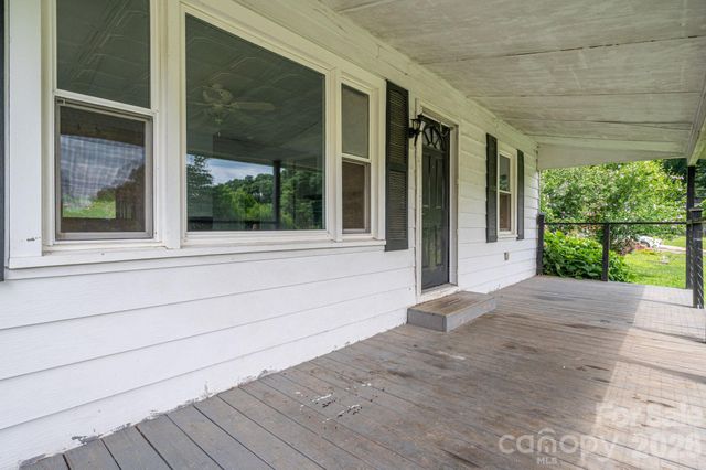 2639 Springbrook Circle, Gastonia, NC 28052