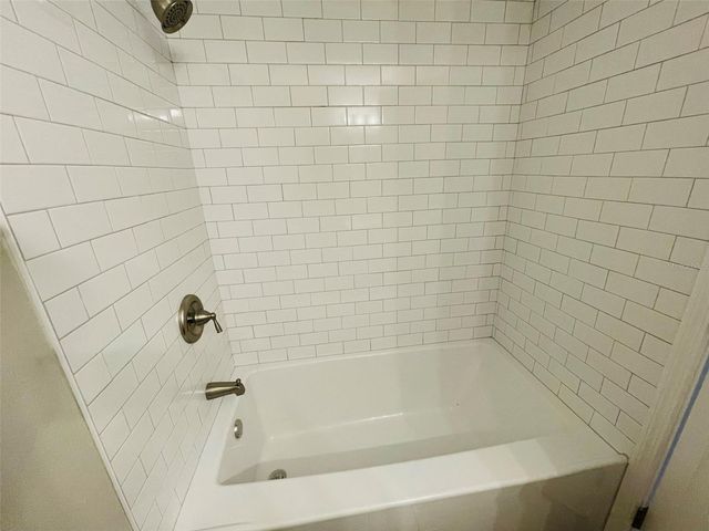 511 DUCHESS COURT 1, Lakeland, FL 33803