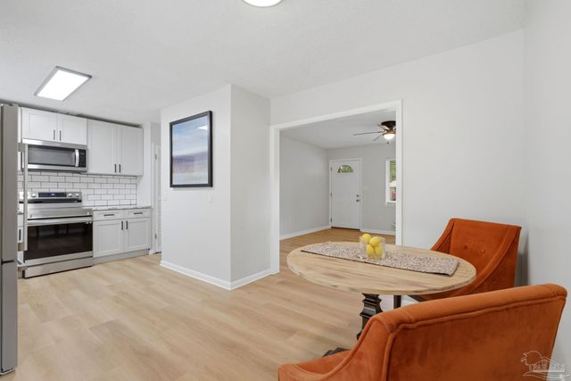 6509 Lark Ave, Milton, FL 32570