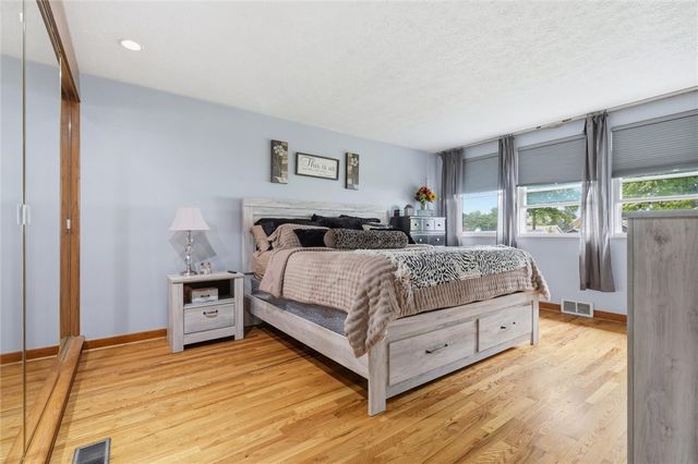 117 Liberty Ave, Washington Twp, PA 15012