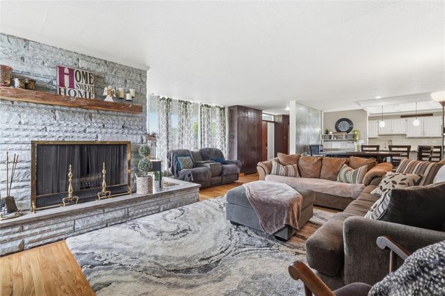 117 Liberty Ave, Washington Twp, PA 15012