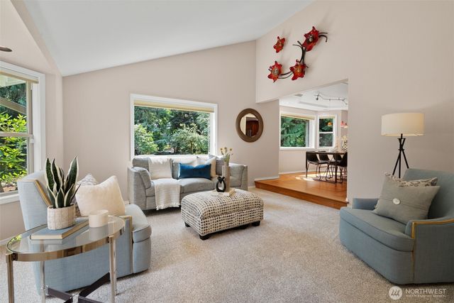 5231 Vine Court NE, Olympia, WA 98516
