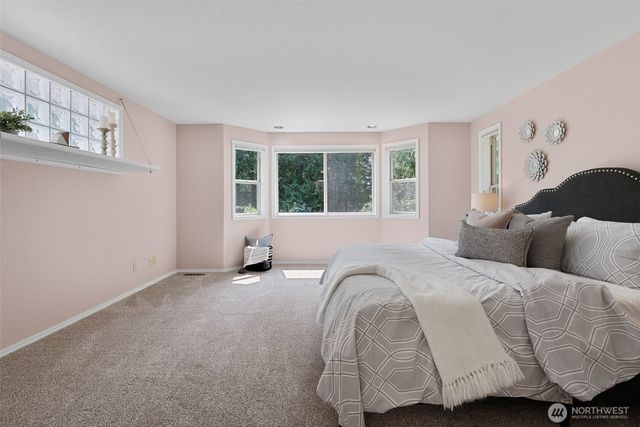 5231 Vine Court NE, Olympia, WA 98516