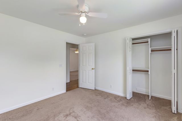 647 Durrett Dr, Nashville, TN 37211