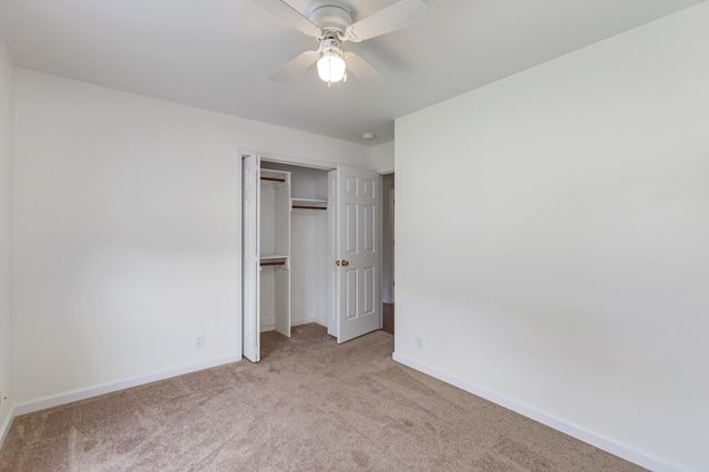 647 Durrett Dr, Nashville, TN 37211