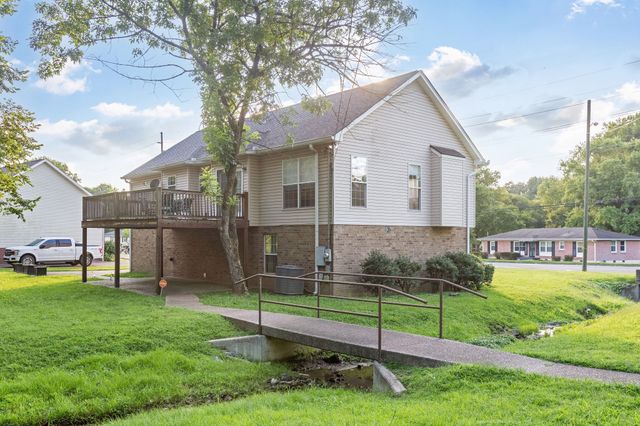 647 Durrett Dr, Nashville, TN 37211