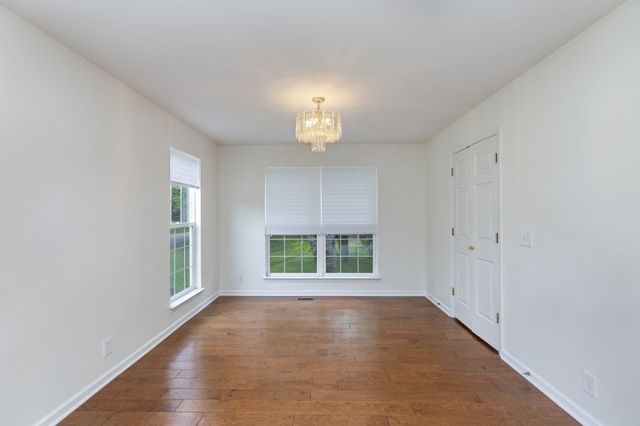 647 Durrett Dr, Nashville, TN 37211