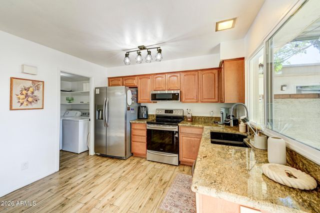 5986 N 83RD Street, Scottsdale, AZ 85250