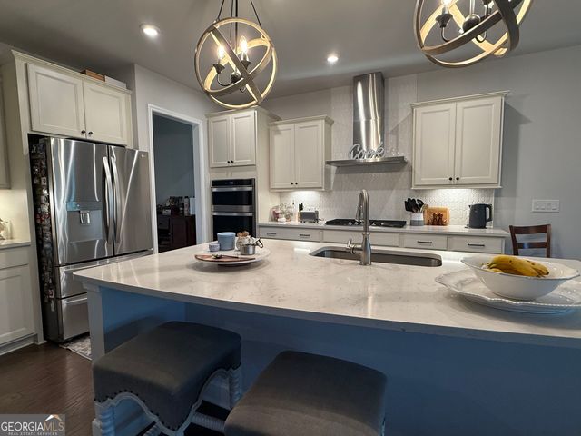 502 Albertson Avenue, Peachtree City, GA 30269